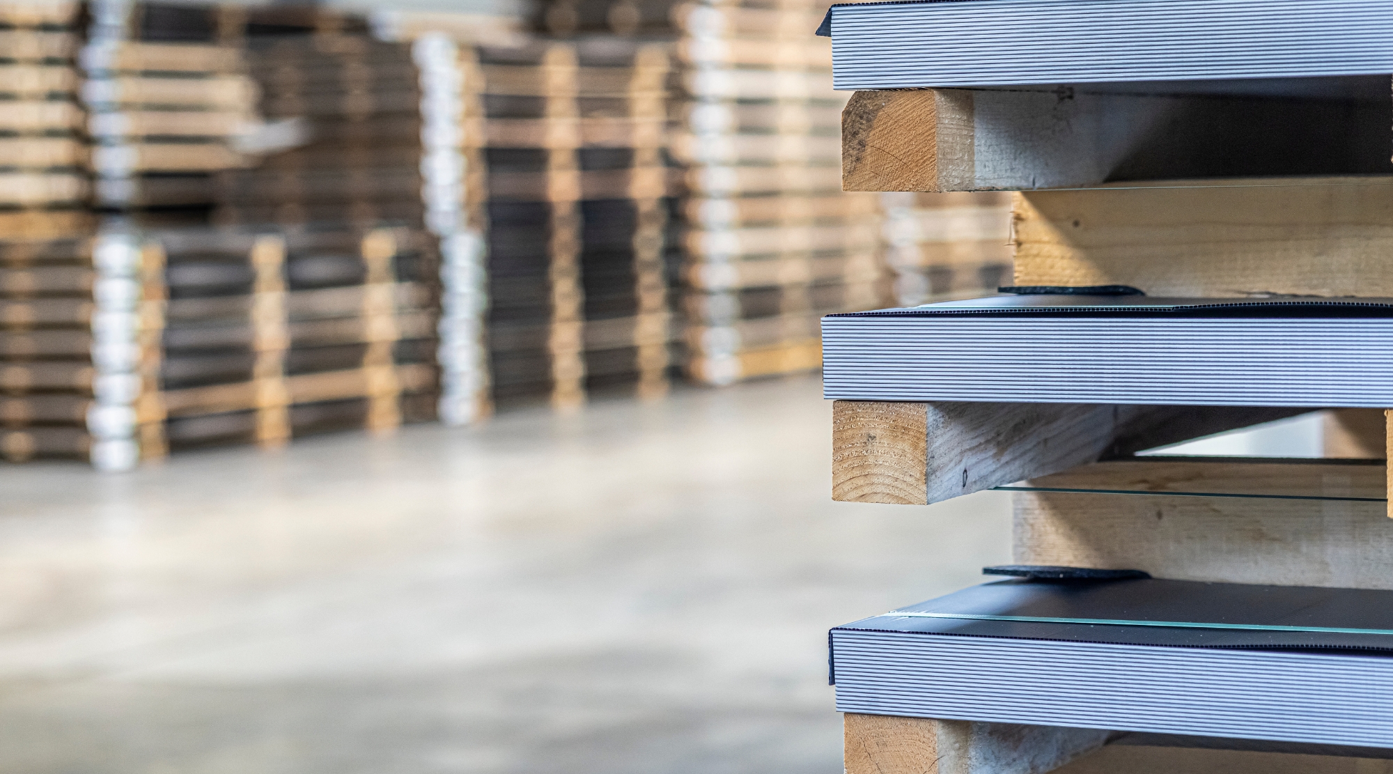 Vorlage_AEM_Maschinen_Produkte 16:9 - BSS_Portfolio_Tafeln_Bleche_16:9